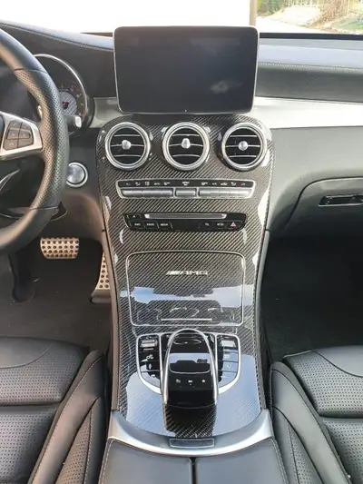Mercedes-Benz GLC 63 AMG — SUV haute performance, 510 ch, transmission intégrale — détail
