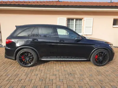 Mercedes-Benz GLC 63 AMG — SUV haute performance, 510 ch, transmission intégrale — intérieur