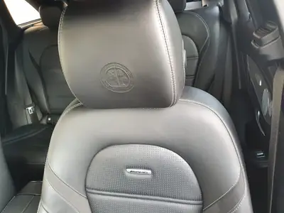 Mercedes-Benz GLC 63 AMG — SUV haute performance, 510 ch, transmission intégrale — Miniature 15