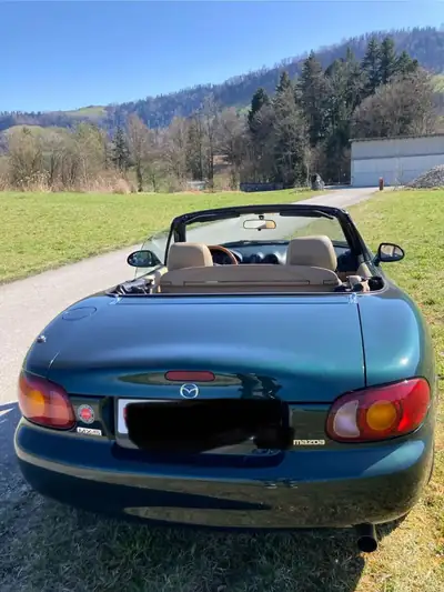Mazda MX-5 1999 — Roadster légendaire, 140 ch et plaisir de conduite garanti — côté