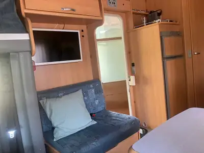 Ford Transit 2006 — Camping-car aménagé 5 places, moteur indestructible 2.4L Turbo — Thumbnail 12