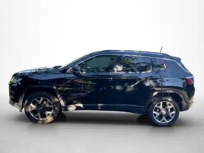 Jeep Compass 170 ch — SUV compact polyvalent, faible kilométrage et entretien récent — Innenraum