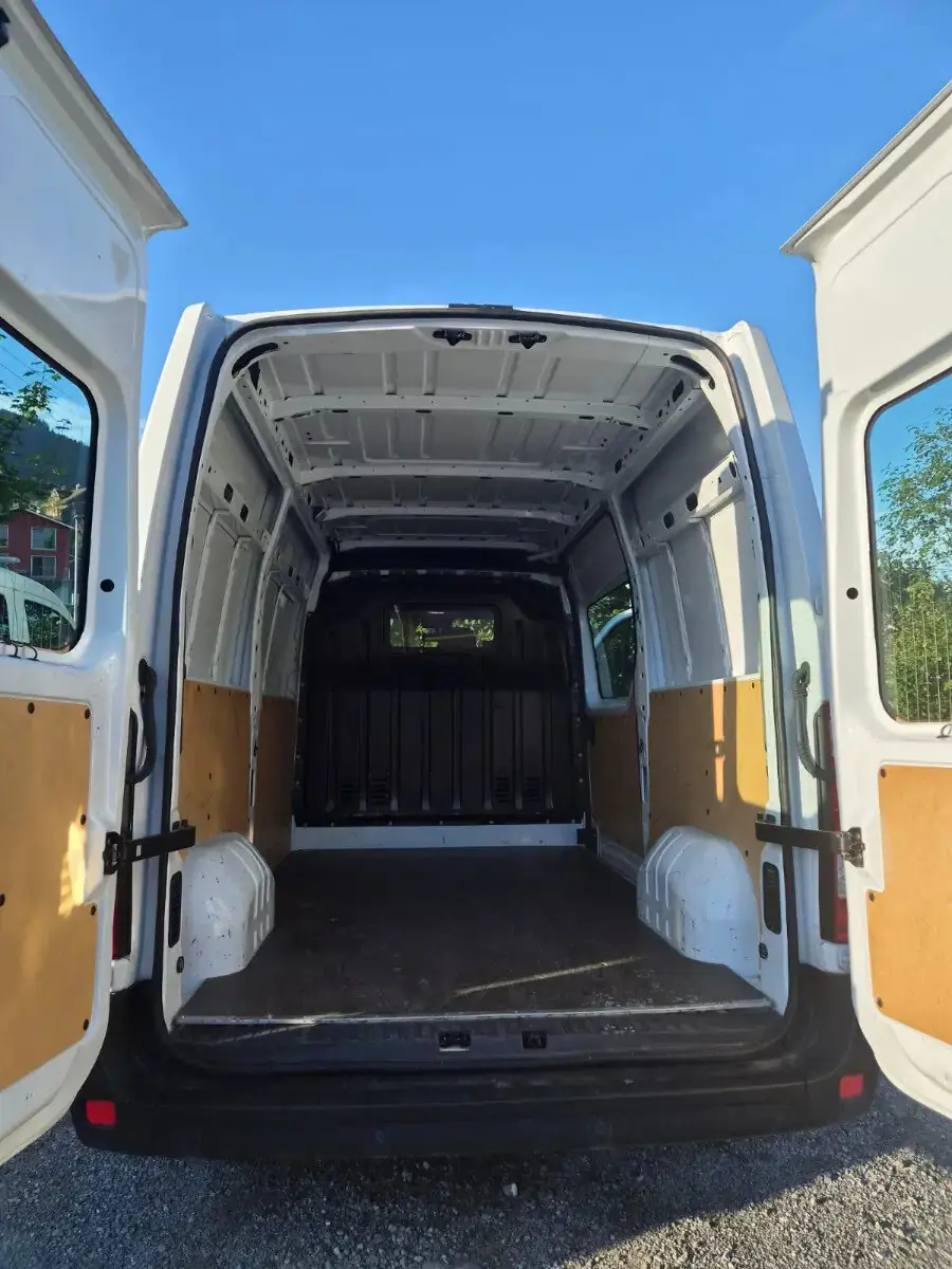 Nissan Interstar 2023 occasion Stalden — 3