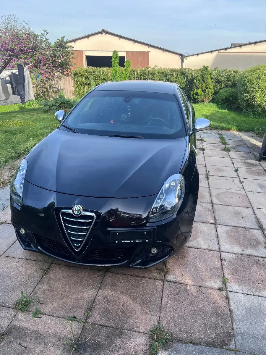 Alfa Romeo Giulietta 2012 occasion St-Saphorin-sur-Morges — 2