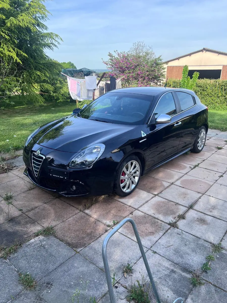 Alfa Romeo Giulietta 2012 occasion St-Saphorin-sur-Morges — 1