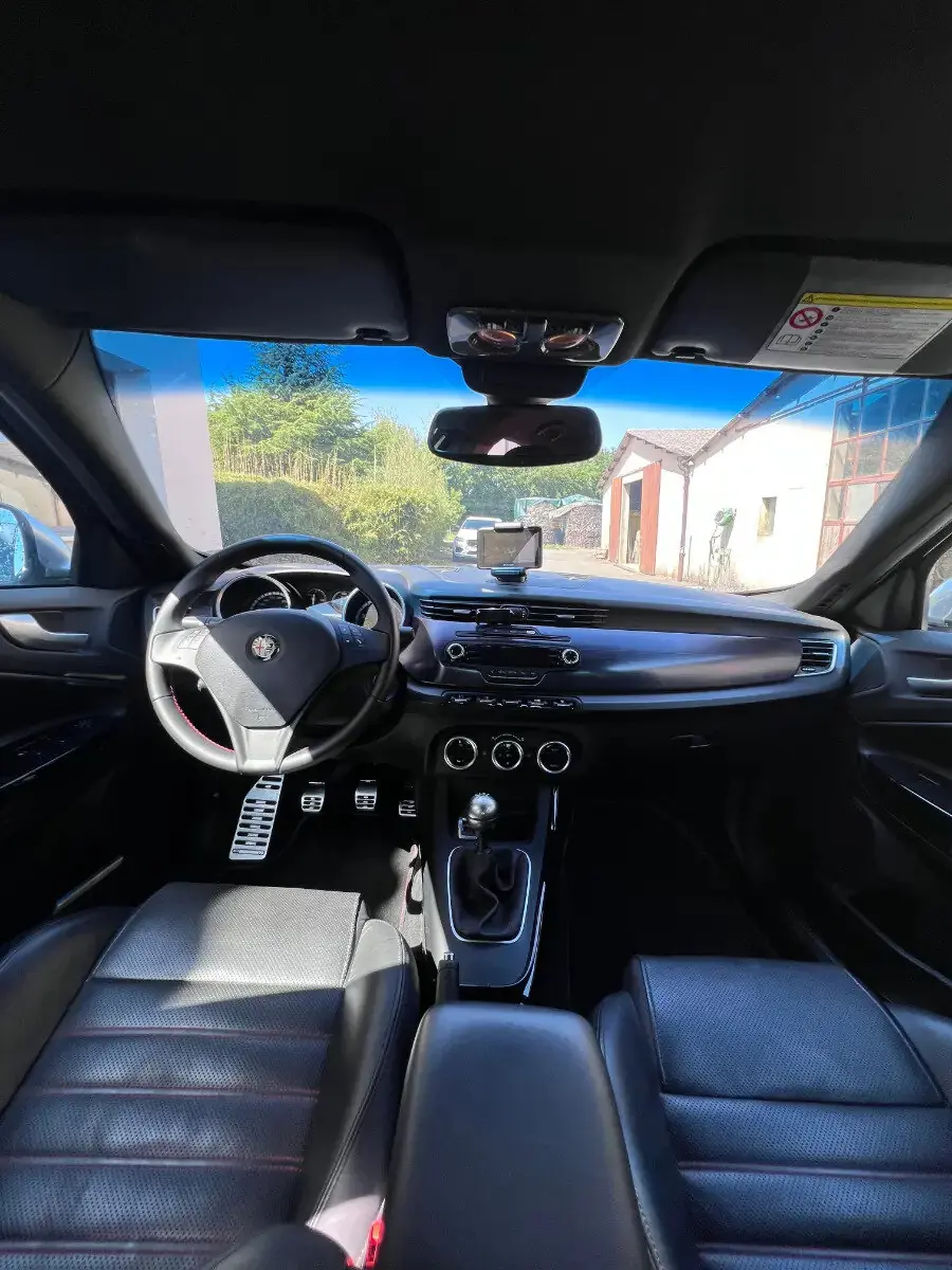 Alfa Romeo Giulietta 2012 occasion St-Saphorin-sur-Morges — 4