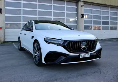 Mercedes-AMG E 53 Hybrid Break — Performance hybride rechargeable, finition exclusive mate — Miniature 8