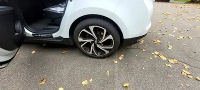 Renault Grand Scénic 2017 — Monospace familial spacieux, moteur diesel fiable — Miniatur 10