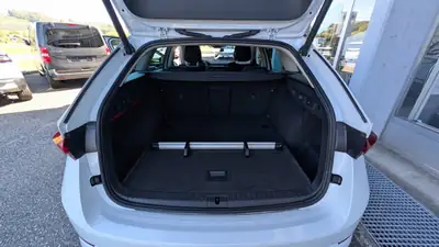 Skoda Octavia 150 ch mHEV — Berline hybride essence, 66'900 km, transmission automatique — Miniature 9
