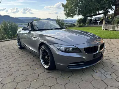 BMW Z4 2009 — Roadster sportif légendaire, 41'500 km seulement — fianco