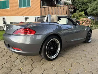 BMW Z4 2009 — Roadster sportif légendaire, 41'500 km seulement — interni