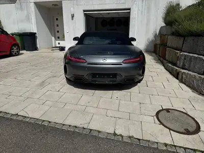 Mercedes-AMG GT Cabriolet — 557 ch, élégance sportive et liberté décapotée — intérieur