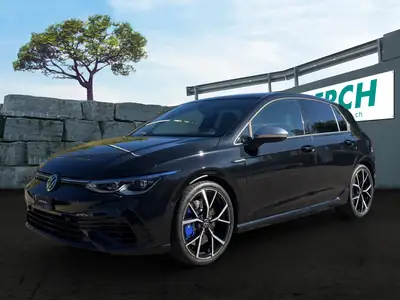 VW Golf 2024 — 319 ch, Toit panoramique et technologie premium — vue extérieure