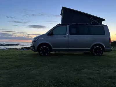 VW T6 California — Monospace aménagé 7 places, diesel performant et équipé — interior