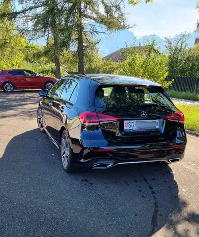 Mercedes-Benz Classe A 200 — Berline compacte premium, 77'000 km, boîte auto — arrière