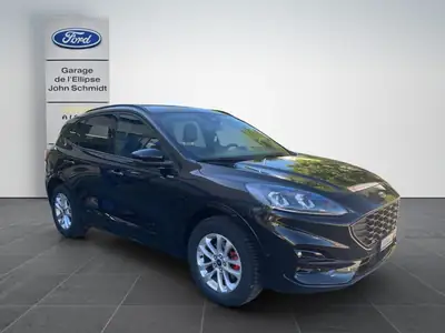 Ford Kuga Hybrid — SUV compact performant et économe, 70 200 km — côté