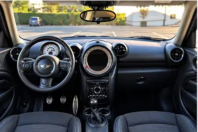 MINI Countryman — SUV polyvalent 184 ch, entretien régulier — Miniatur 7
