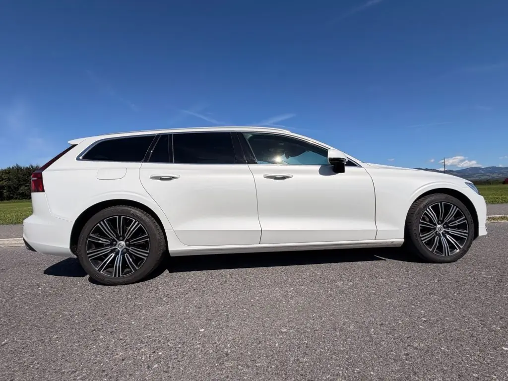 Volvo V60 2021 occasion Wädenswil — 5