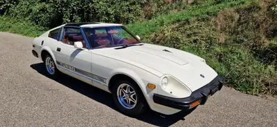 Datsun 280 Z 1981 — Coupé sportif iconique, véhicule vétéran impeccable — vista esterna