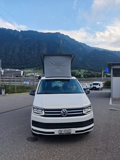 VW T6 California 2018 — L'van aménagé diesel performant, 33 000 km seulement — Außenansicht