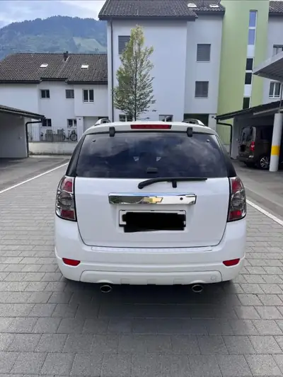 Chevrolet Captiva 2012 — SUV compact fiable, motorisation essence 2.4L — Armaturenbrett