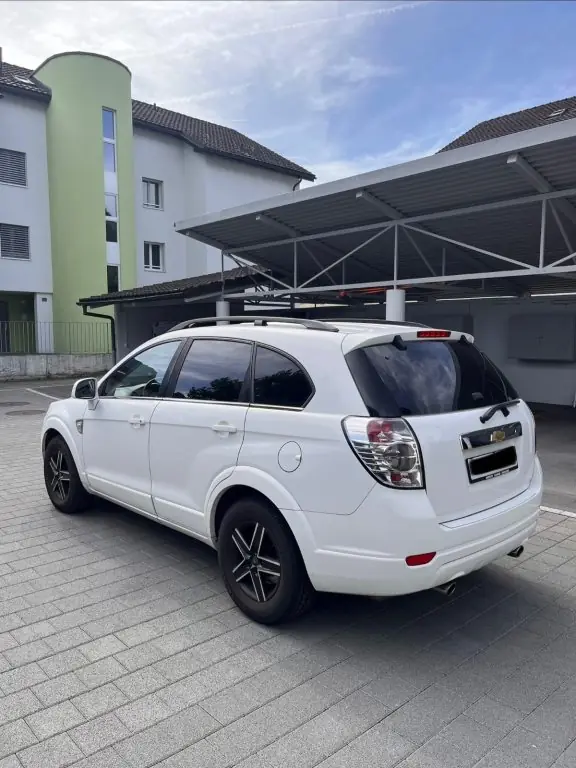 Chevrolet Captiva 2012 occasion Stans — 4