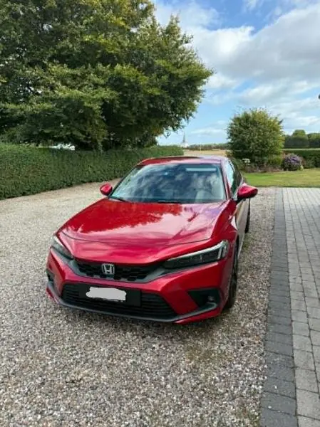 Honda Civic 2.0 i-MMD e:HEV Advance — Hybride intégral, consommation ultra-économique