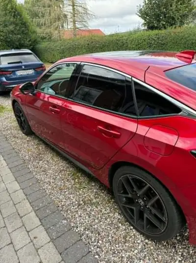 Honda Civic 2.0 i-MMD e:HEV Advance — Hybride intégral, consommation ultra-économique — Miniatura 8