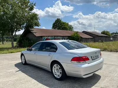 BMW Série 7 2007 — Berline prestige 444 ch, transmission automatique — intérieur