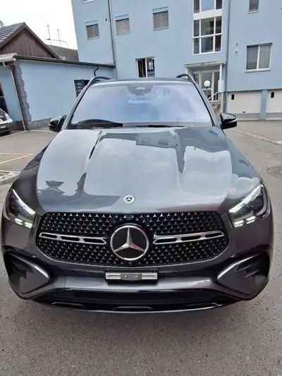 Mercedes-Benz GLE 450 — SUV premium MHEV Diesel, première main, très bon état — vista esterna
