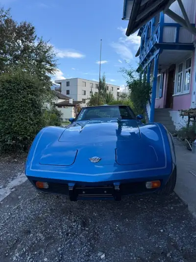Chevrolet Corvette 1978 — Légende américaine, propulsion arrière authentique — vista esterna