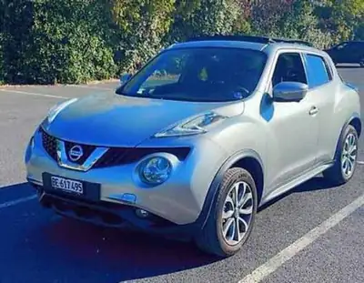 Nissan Juke 1.6 Tekna — SUV urbain élégant, boîte automatique, équipé de série — vue extérieure