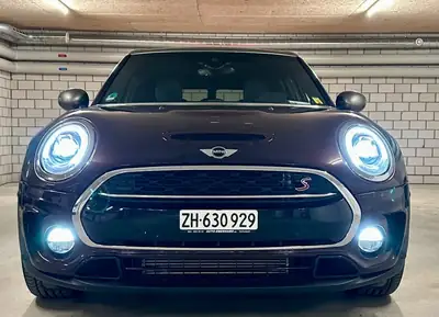 MINI Clubman 192 ch Automatique — Break compact premium, équipé Chili & Wired — vue extérieure