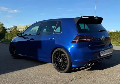 VW Golf 2016 — Berline polyvalente 300 ch, transmission automatique — interni