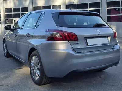 Peugeot 308 — Berline compacte 130 ch, 36'000 km seulement, entretien complet — Detail