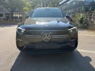 Mercedes-Benz EQB 350 — SUV électrique 7 places, 292 ch, pack AMG Line — vista esterna