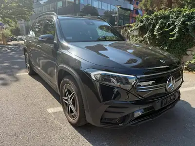 Mercedes-Benz EQB 350 — SUV électrique 7 places, 292 ch, pack AMG Line — dettaglio