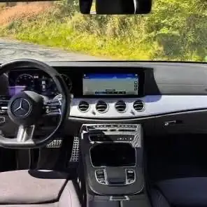Mercedes-Benz E 200 d — Berline premium diesel, AMG Line, entretien exemplaire — Miniatur 9