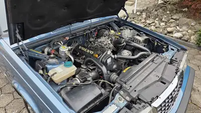 Volvo 940 Break 1998 — Berline familiale robuste, 250'000 km, moteur essence fiable — Miniature 9