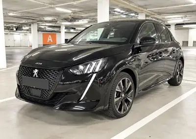 Peugeot 208 — Citadine dynamique 130 ch, entretien complet récent — interni