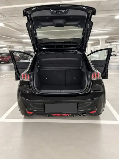 Peugeot 208 — Citadine dynamique 130 ch, entretien complet récent — Miniatura 12