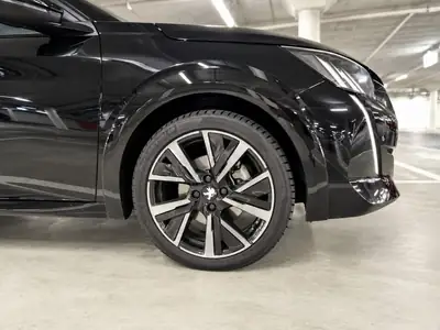 Peugeot 208 — Citadine dynamique 130 ch, entretien complet récent — Miniatura 14