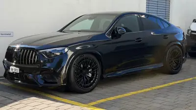 Mercedes-AMG GLC 43 Coupé — Performance 421 ch, Faible kilométrage, Aménagements sportifs — côté