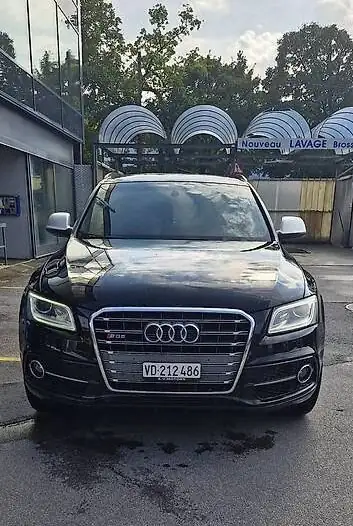 Audi SQ5 V6 TDI — SUV performance diesel, freins neufs et équipements premium — vue extérieure