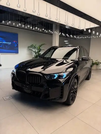 BMW X5 xDrive30d M Sport Pro — SUV premium 286 PS, mild-hybrid 48V, seulement 34'000 km — vue extérieure