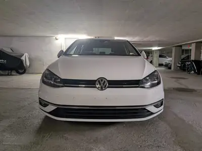 VW Golf 2017 — Compacte fiable à 81'000 km, transmission manuelle — Miniature 8