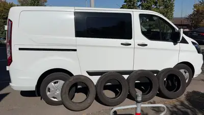 Ford Transit Custom — Diesel 170 ch automatique, entretien Ford complet — arrière