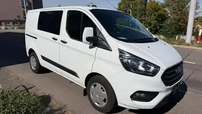 Ford Transit Custom — Diesel 170 ch automatique, entretien Ford complet — détail