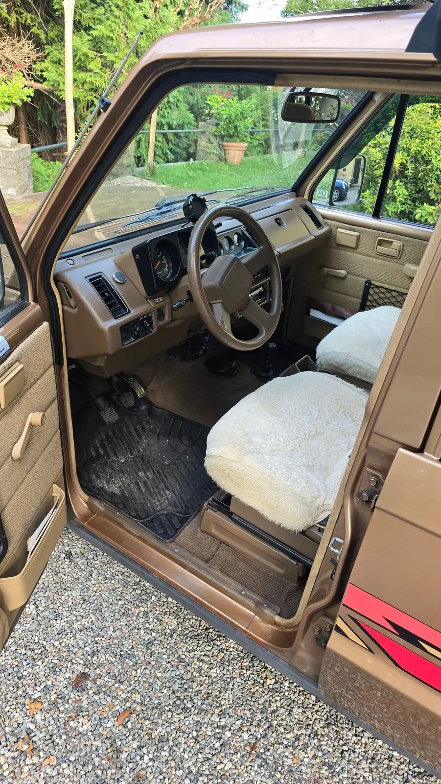 Isuzu Trooper 1987 occasion Zürich — 4