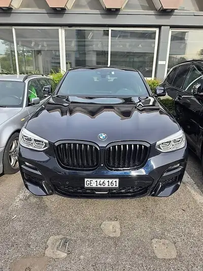 BMW X4 xDrive20d Pack M Sport — SUV sportif diesel, intégrale et très entretenu — vista esterna